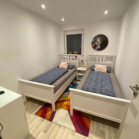 Schoen, Praktisch & Zentrale Lage Bergrheinfeld Ngoại thất bức ảnh
